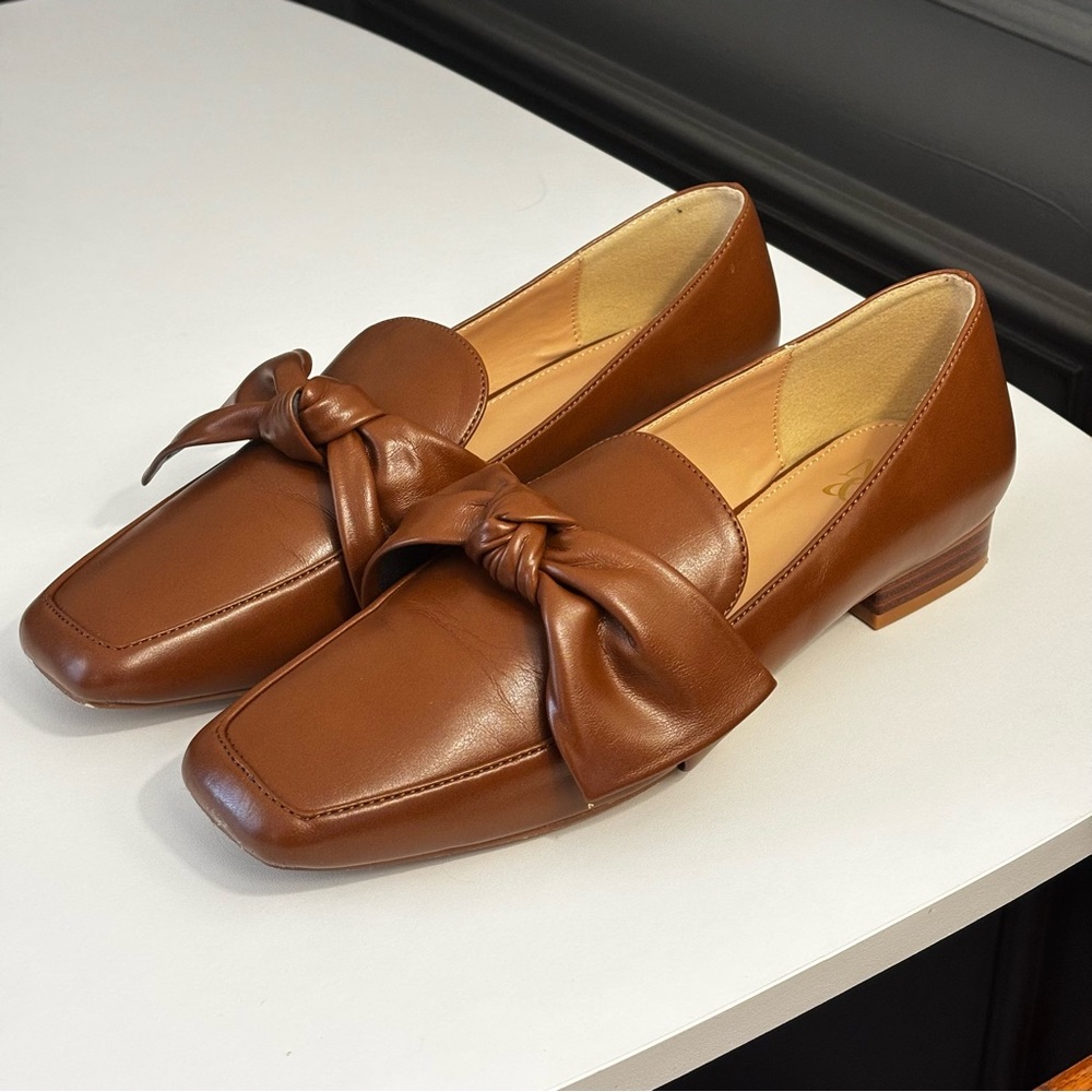 NY&Co Dominca Loafers Knotted Bow 8.5
